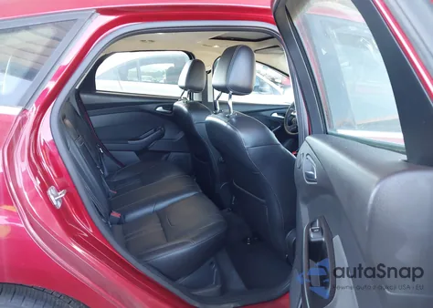 2012 Ford Focus Titanium из США, поврежденный, VIN 1FAHP3N23CL271332